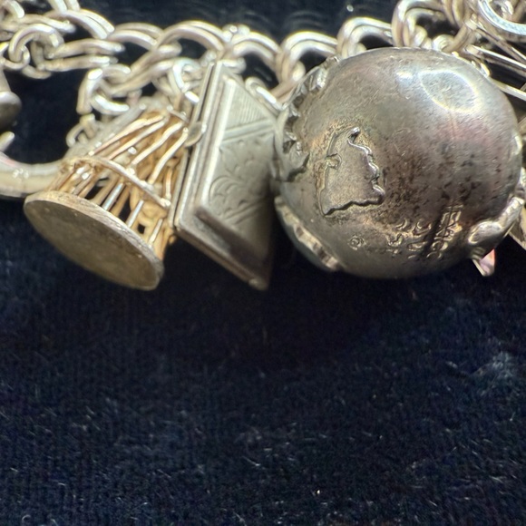 Vintage Moveable LOADED Sterling 925 Silver Articulated Charm Bracelet 89.3 G - Picture 12 of 16